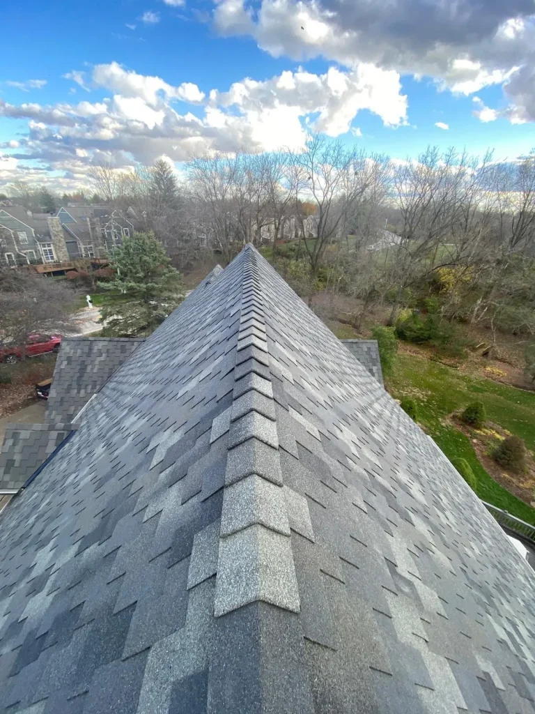 Malarkey Windsor Impact Resistant Asphalt Shingles on a Residential home in Indianpolis