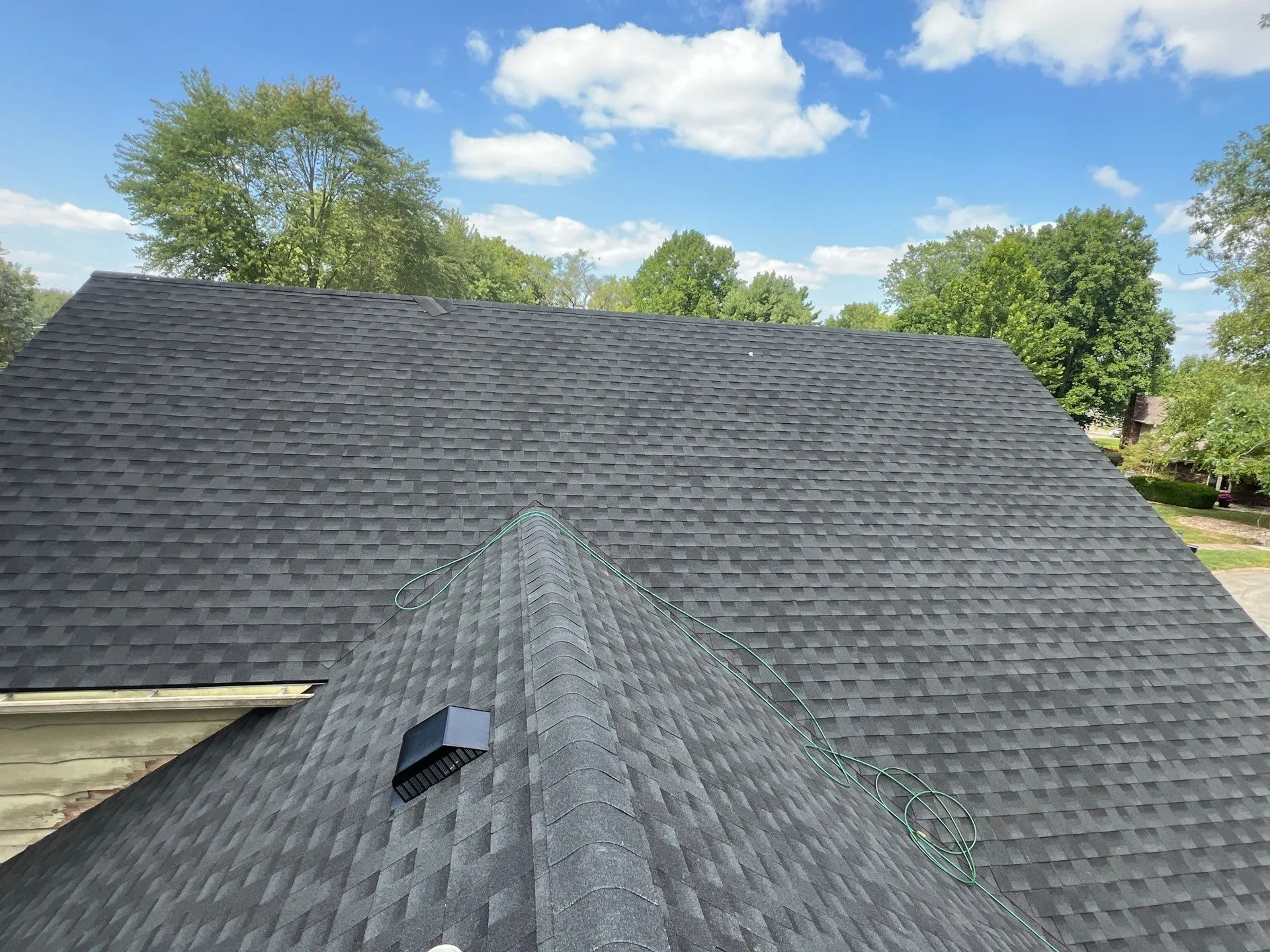 New asphalt shingle roof installation
